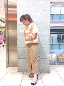 「Acne Studios（アクネストゥディオズ）のアイテム（サンダル）」を使った、Misa Hashimotoさん（レディース・153cm）の冬コーディネート