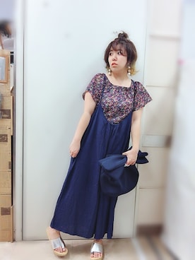 「Rccat（アールシーキャット）のアイテム（サロペット/オーバーオール）」を使った、紅い実穂波店 Rccatさん（レディース・153cm）の夏コーディネート