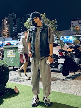 「ZIP FIVE（ジップファイブ）のアイテム（ベスト）」を使った、Sam 66さん（メンズ・171cm）の春コーディネート