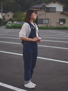 「カメラ女子」｜「アイテム（スニーカー）」を使った、M✡｡:*さん（レディース・158cm）の秋コーディネート