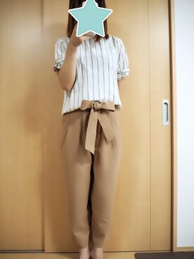 「しまむら（シマムラ）のしまむら 品名 TRHWテーパードP 品番525-4722 濃肌色 Mサイズ（その他パンツ、ベージュ系）」を使った、riri(*^^*)さん（レディース）の秋コーディネート