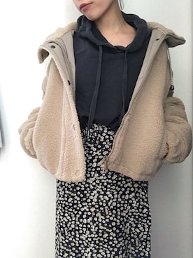 「スカラップ」｜「アイテム（ジャケット/アウター）」を使った、𝙻𝚒.☺︎✓さん（レディース・149cm）の秋コーディネート