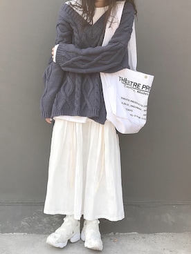 「盐系风格」｜「アイテム（スカート）」を使った、牙牙さん（レディース・164cm）の秋コーディネート