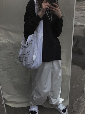 「通勤穿搭」｜「アイテム（サンダル）」を使った、牙牙さん（レディース・164cm）の春コーディネート