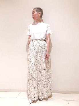 「G.V.G.V.（ジーヴィージーヴィー）のアイテム（パンツ）」を使った、FUJIMOTO AYAさん（レディース・160cm）の夏コーディネート