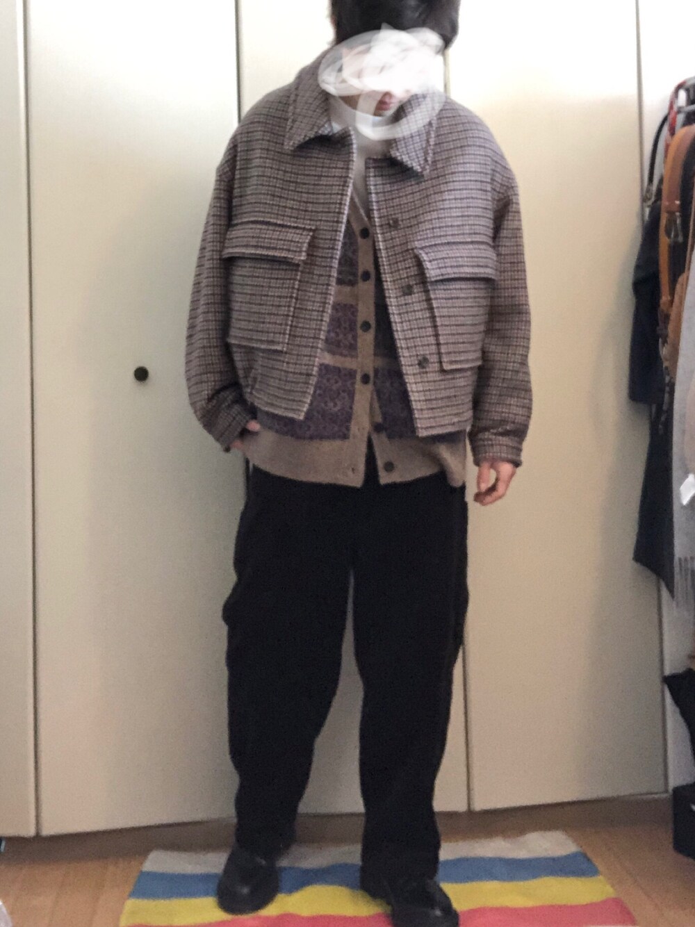「私の推しブランド、シンプルコーデ、リドム、キレイめ、休日スタイル、UNIQLO、ワイドパンツ、コーデュロイパンツ」｜「LIDNMのGUN CLUB SHORT BLOUSON（ブルゾン、グレー系）」を使った、yu_さん（メンズ・174cm）の冬コーディネートの1枚目の写真