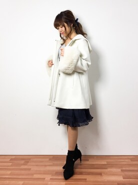 「LIMITLESS LUXURY（リミットレスラグジュアリー）のアイテム（その他アウター）」を使った、ARISAさん（レディース・155cm）の冬コーディネート