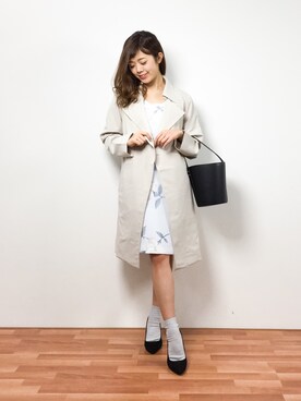 「Honeys（ハニーズ）のアイテム（トレンチコート）」を使った、ARISAさん（レディース・155cm）の春コーディネート