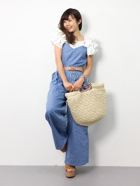 「SpRay（スプレイ）のアイテム（つなぎ/オールインワン）」を使った、ARISAさん（レディース・155cm）の春コーディネート