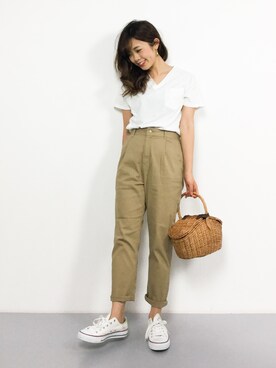 「ショッピング」｜「アイテム（チノパンツ）」を使った、ARISAさん（レディース・155cm）の夏コーディネート
