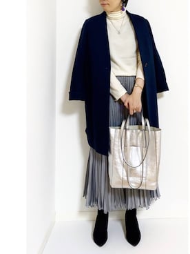 「シルバー」｜「アイテム（ノーカラーコート）」を使った、makiさん（レディース・155cm）の秋コーディネート