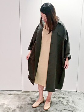 「カーキアウター」｜「アイテム（スリッポン）」を使った、note et silence.さん（レディース・160cm）の春コーディネート