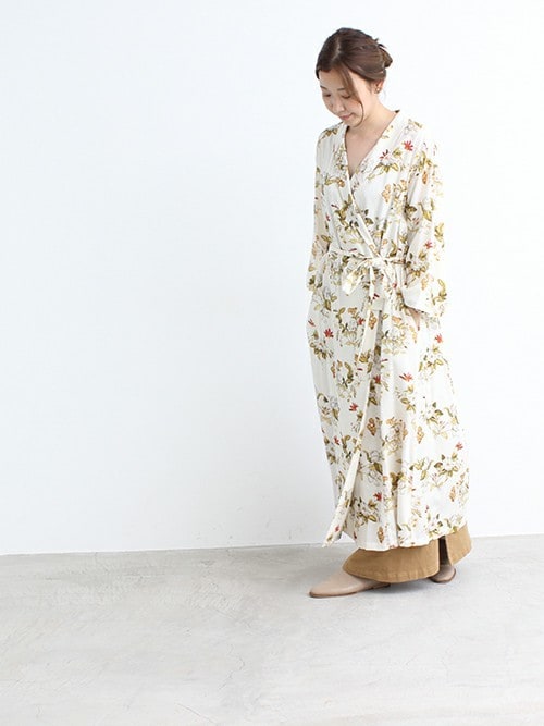 rukkilill（ルッキリル）の「【 web限定品 】シルクネップフラワー 