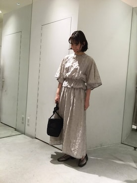「cardo fabrica（カルドファブリカ）の綿シルクローン刺繍 ギャザースカート（スカート）」を使った、note et silence.さん（レディース・160cm）の春コーディネート