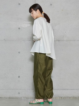 「note et silence （ノートエシロンス）のアイテム（パンツ）」を使った、note et silence.さん（レディース・162cm）の冬コーディネート