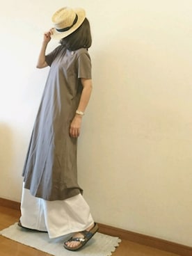 「無地党」｜「アイテム（アクセサリー）」を使った、a.y.aさん（レディース・162cm）の夏コーディネート