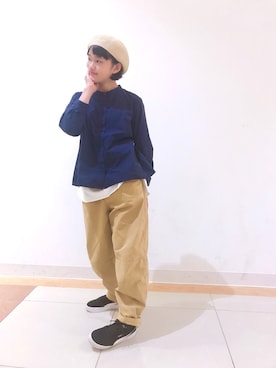 「スタンドカラーシャツ」｜あやねこさん（キッズ・155cm）の春コーディネート
