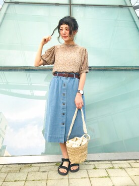 「Crisp（クリスプ）の丸バックルレザーベルト（ベルト）」を使った、asukaさん（レディース・157cm）の夏コーディネート