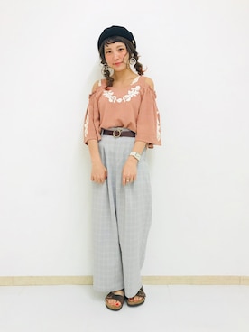 「オープンショルダー」｜「アイテム（帽子）」を使った、asukaさん（レディース・157cm）の夏コーディネート