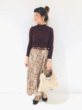 「Crisp（クリスプ）の丸バックルレザーベルト（ベルト）」を使った、asukaさん（レディース・157cm）の秋コーディネート