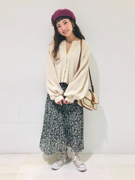 「ゆるカーディガン」｜「アイテム（帽子）」を使った、asukaさん（レディース・157cm）の春コーディネート