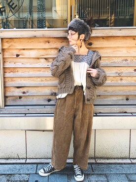 「Crisp（クリスプ）の丸バックルレザーベルト（ベルト）」を使った、asukaさん（レディース・157cm）の秋コーディネート