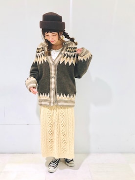 「ボリュームニット」｜「アイテム（帽子）」を使った、asukaさん（レディース・157cm）の秋コーディネート