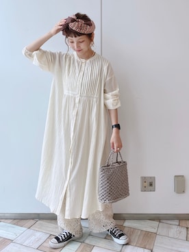 「アイテム（ヘアバンド）」を使った、asukaさん（レディース・157cm）の春コーディネート