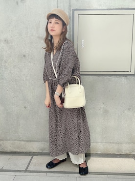 「アイテム（バレエシューズ、ベージュ系）」を使った、asukaさん（レディース・157cm）の夏コーディネート