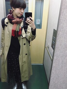 「BEAMS（ビームス）のアイテム（レインシューズ）」を使った、rinaさん（レディース・164cm）の冬コーディネート