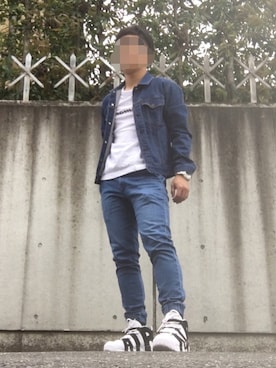 「G-SHOCK」｜「アイテム（デニムジャケット）」を使った、SEYさん（メンズ・163cm）の秋コーディネート