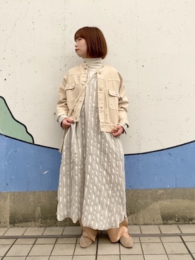 「サテンパンツ」｜「アイテム（デニムジャケット）」を使った、まっしーさん（レディース・155cm）の冬コーディネート