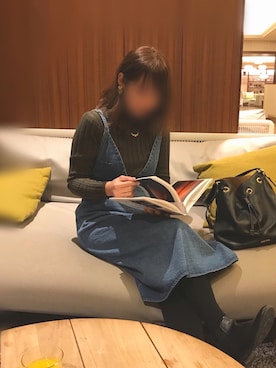 「デニムワンピース」｜「アイテム（その他アウター）」を使った、mee☆さん（レディース・160cm）の冬コーディネート