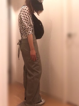「アイテム（つなぎ/オールインワン、ベージュ系）」を使った、mee☆さん（レディース・160cm）の夏コーディネート
