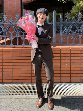 「オーダーメイドのアイテム（ジャケット/アウター、ブラウン系）」を使った、YUYAさん（メンズ・172cm）の春コーディネート