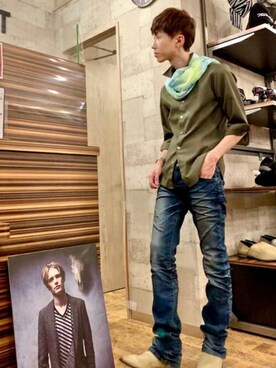 「アイテム（ストール/ショール）」を使った、Sadaさん（メンズ・171cm）の春コーディネート