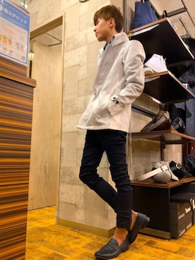 「スキニーデニム」｜「アイテム（カバーオール）」を使った、kaneyasu047さん（メンズ・171cm）の秋コーディネート