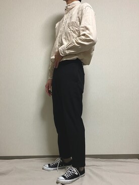 「アイテム（その他トップス、ホワイト系）」を使った、hikaruさん（メンズ・180cm）の秋コーディネート