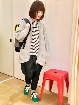 「FRAPBOIS（フラボア）のクレーラメウラケ（パーカー、グレー系）」を使った、MATSUKOさん（レディース・152cm）の春コーディネート