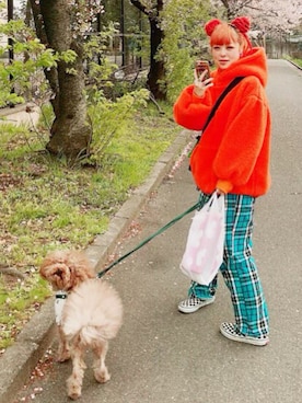 「アイテム（その他トップス）」を使った、しおちゃんさん（レディース・155cm）の春コーディネート