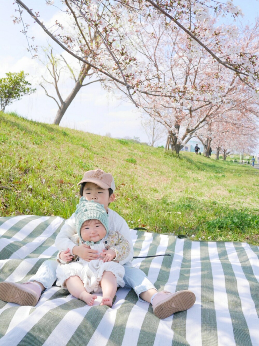「平成最後のWEARISTAセンバツ、春夏コーデ、パステルカラー、勝手に一人桜祭り2019、兄妹コーデ、シミラールック、淡色コーデ、ベビーコーデ、ZARA男、ハントメイド」｜「颯馬コーデのアイテム（ラッピングキット、その他）」を使った、*そうまりこ*さん（キッズ・90cm）の春コーディネートの1枚目の写真