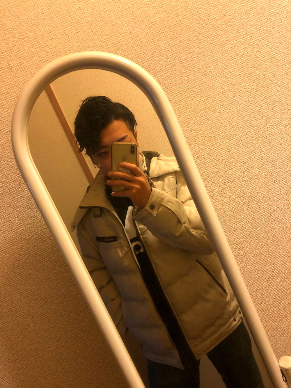 「splendidのアイテム（ダウンジャケット/コート、ベージュ系）」を使った、ℛ君さん（メンズ・168cm）の冬コーディネートの1枚目の写真