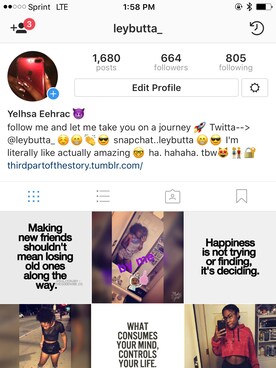 Ashley Smash Carheeさんのコーディネート