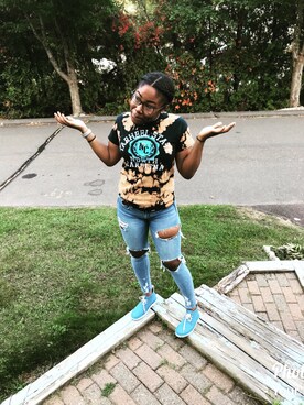 Ashley Smash Carheeさんのコーディネート