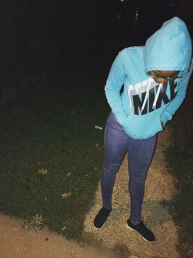 Ashley Smash Carheeさんのコーディネート