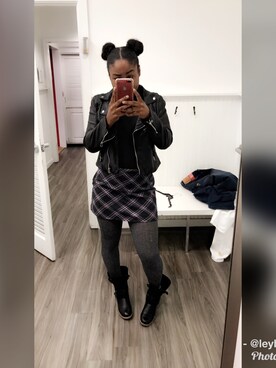 Ashley Smash Carheeさんのコーディネート