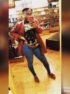 Ashley Smash Carheeさんのコーディネート