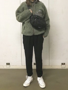 「レトロX」｜「アイテム（スラックス）」を使った、miyuさん（レディース・161cm）の冬コーディネート