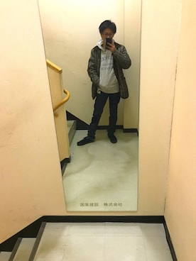 「COMMECAISM  （コムサ イズム）のアイテム（ジャケット/アウター）」を使った、森丘銀影さん（メンズ・169cm）の秋コーディネート