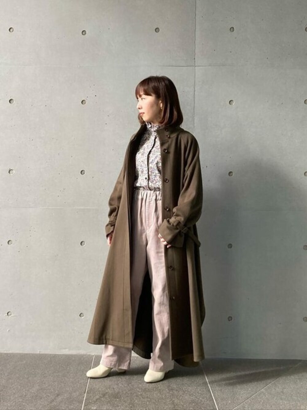 「blouse、アデュートリステス」｜「ADIEU TRISTESSEのパッチワークブラウス（シャツ/ブラウス、パープル系）」を使った、ADIEU TRISTESSEさん（レディース・160cm）の秋コーディネートの1枚目の写真